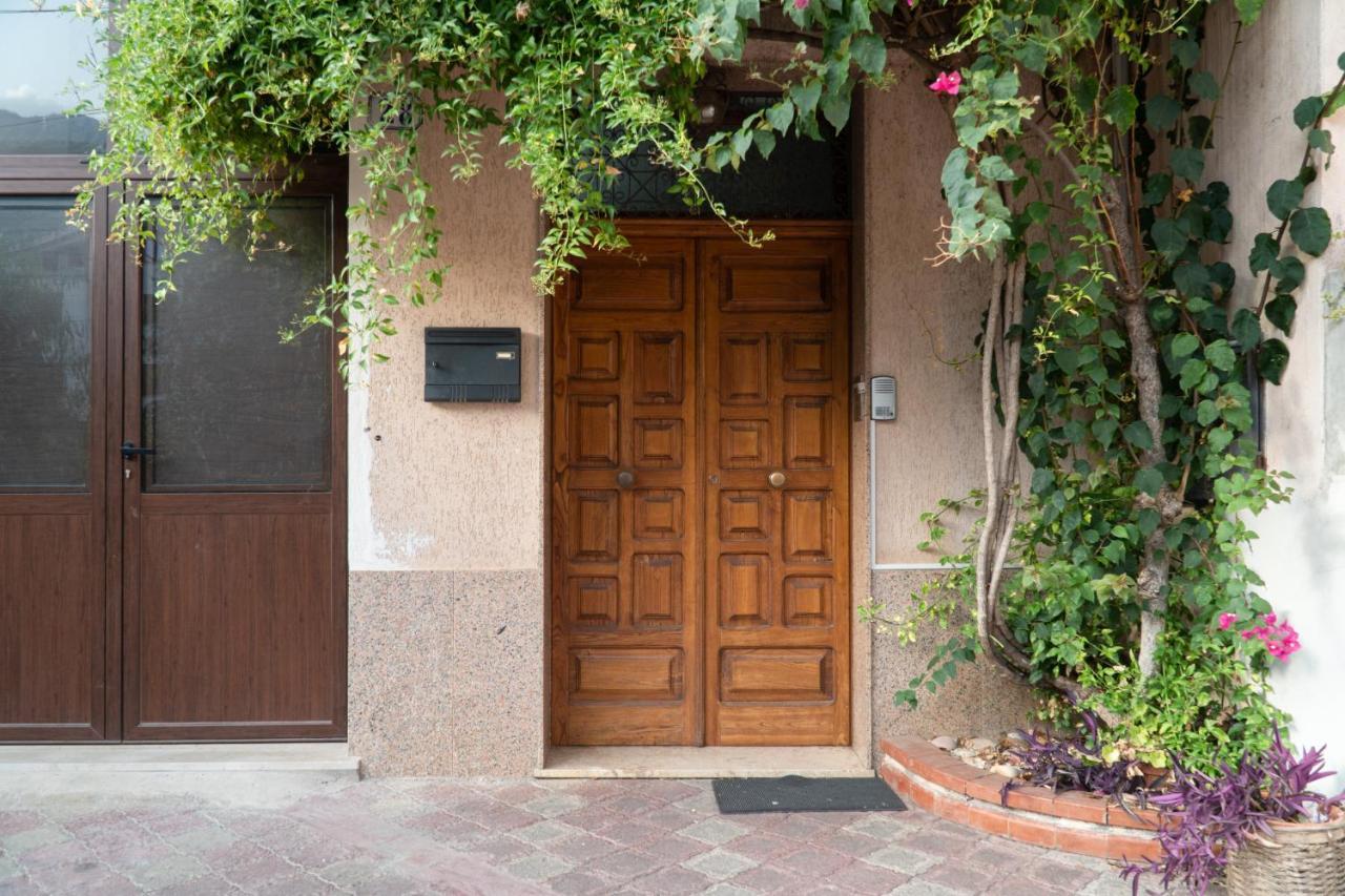 Bougainvillea Casa Vacanza Castelbuono  Exterior photo